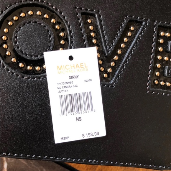 ✨SOLD✨Michael Kors large Ginny Camera - Picture 7 of 8